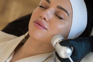 Lee más sobre el artículo Tratamiento Hydrafacial en Santander